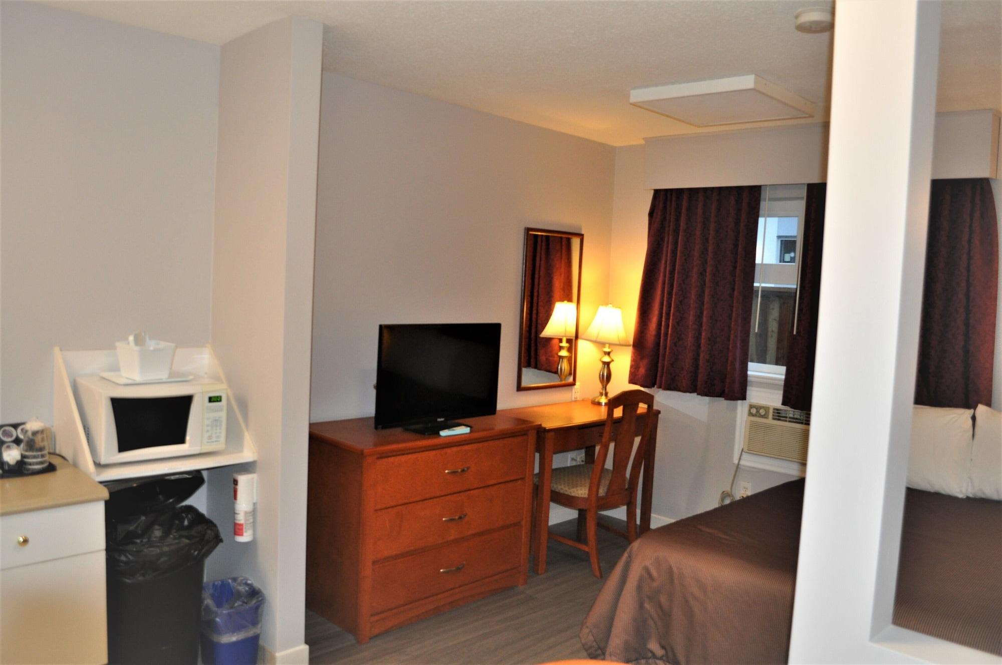 Travelodge By Wyndham Langley Esterno foto